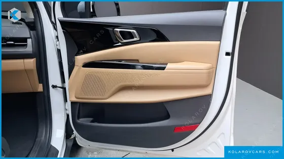 KIA CARNIVAL DIESEL 7-SEATER NOBLESSE