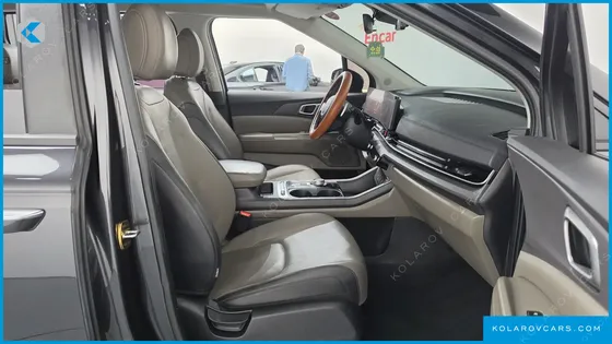 KIA CARNIVAL DIESEL 9-SEATER PRESTIGE