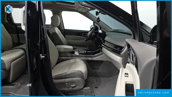 KIA CARNIVAL DIESEL 7-SEATER GRAVITY