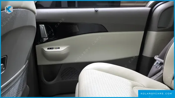 KIA CARNIVAL DIESEL 7-SEATER GRAVITY