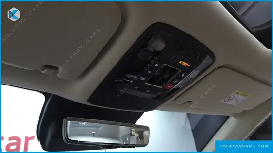 KIA CARNIVAL DIESEL 7-SEATER GRAVITY