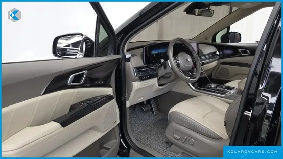 KIA CARNIVAL DIESEL 9-SEATER HI-LIMOUSINE