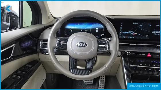 KIA CARNIVAL DIESEL 9-SEATER HI-LIMOUSINE
