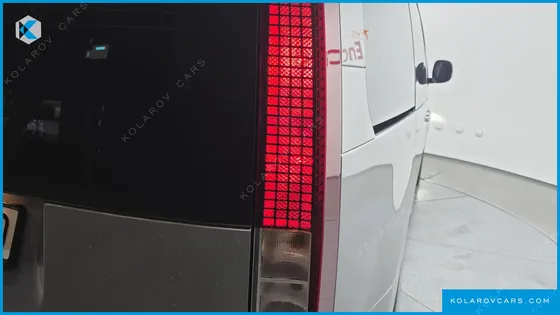 HYUNDAI STARIA HEV 1.6 TOURER 11-SEATER