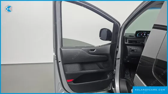 HYUNDAI STARIA HEV 1.6 TOURER 11-SEATER