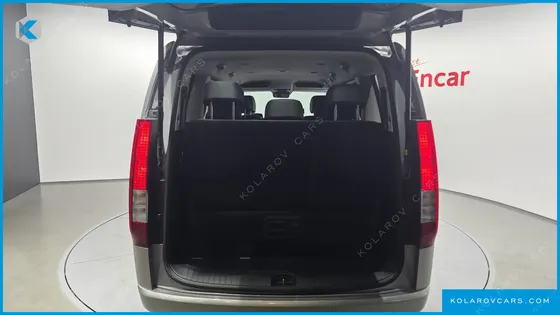 HYUNDAI STARIA HEV 1.6 TOURER 11-SEATER