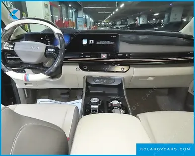 KIA CARNIVAL HEV 7-SEATER HI LIMOUSINE