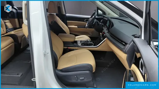 KIA CARNIVAL DIESEL 7-SEATER NOBLESSE