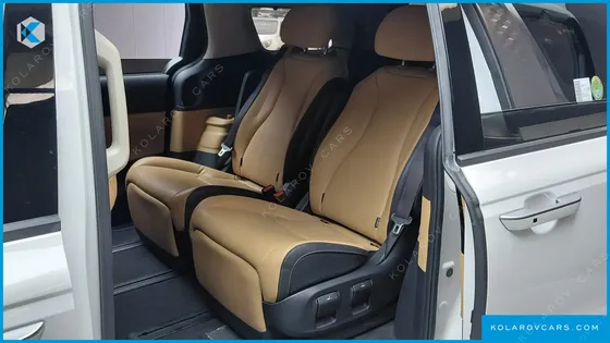 KIA CARNIVAL DIESEL 7-SEATER NOBLESSE