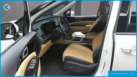 KIA CARNIVAL DIESEL 7-SEATER NOBLESSE