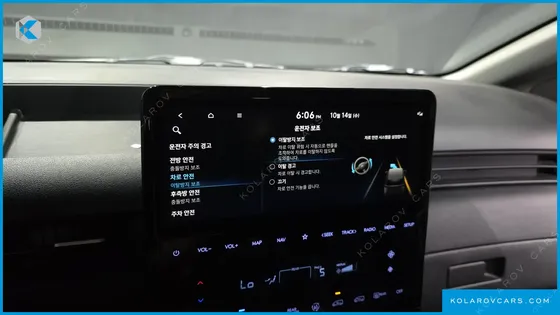 HYUNDAI STARIA TOURER 9-SEATER