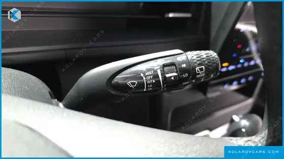 HYUNDAI STARIA TOURER 9-SEATER
