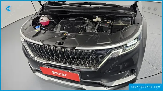 KIA CARNIVAL GASOLINE 11-SEATER PRESTIGE