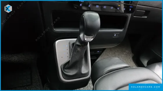 HYUNDAI STARIA L3.5 TOURER 9-SEATER