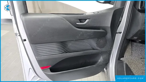 HYUNDAI STARIA 2WD CAMPING CAR