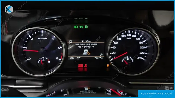 KIA CARNIVAL DIESEL 9-SEATER PRESTIGE