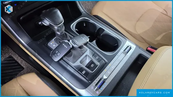 KIA CARNIVAL DIESEL 9-SEATER PRESTIGE