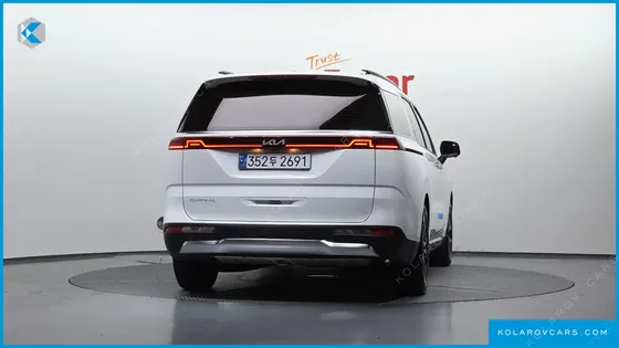 KIA CARNIVAL DIESEL 9-SEATER NOBLESSE