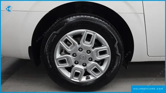 HYUNDAI STARIA TOURER 11-SEATER