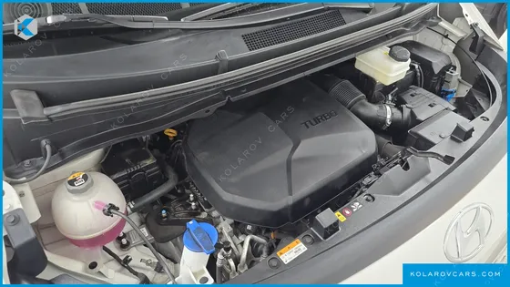 HYUNDAI STARIA TOURER 11-SEATER