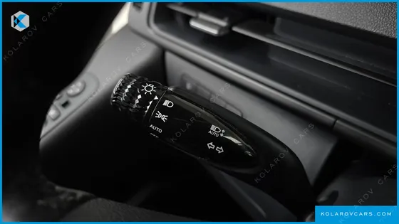 HYUNDAI STARIA TOURER 11-SEATER