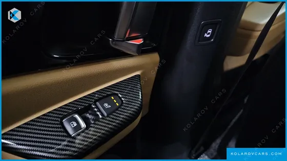 KIA CARNIVAL DIESEL 9-SEATER NOBLESSE
