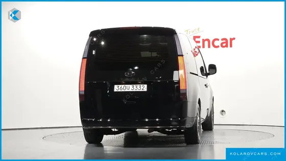 HYUNDAI STARIA L3.5 LOUNGE 9-SEATER