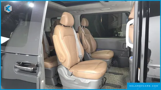 HYUNDAI STARIA L3.5 LOUNGE 9-SEATER