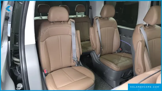 HYUNDAI STARIA L3.5 LOUNGE 9-SEATER