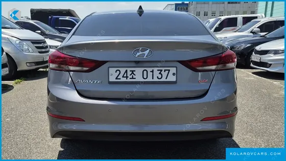 HYUNDAI ELANTRA (AVANTE) 1.6 GDI SMART
