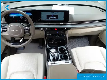 KIA CARNIVAL GASOLINE 9-SEATER SIGNATURE