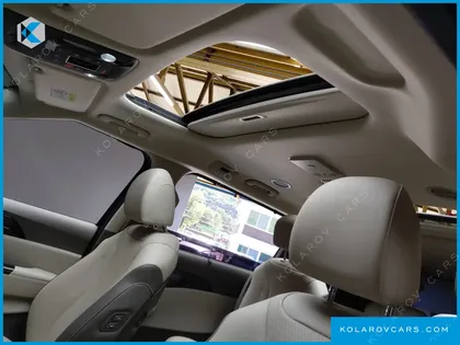 KIA CARNIVAL GASOLINE 9-SEATER SIGNATURE