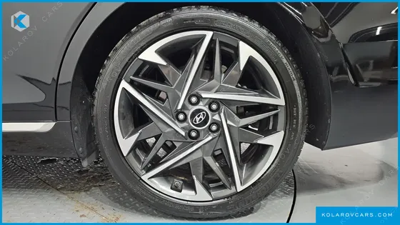 HYUNDAI GRANDEUR 2.5