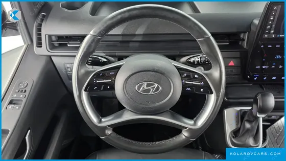 HYUNDAI STARIA L3.5 TOURER 11-SEATER