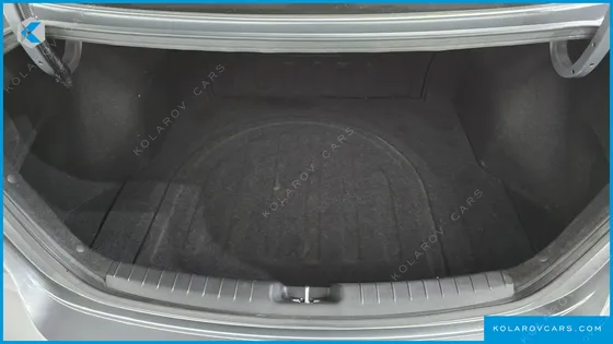HYUNDAI ELANTRA (AVANTE) 1.6 GDI VALUE PLUS