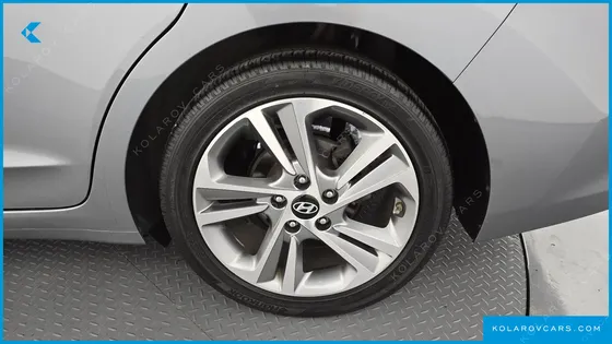 HYUNDAI ELANTRA (AVANTE) 1.6 GDI VALUE PLUS