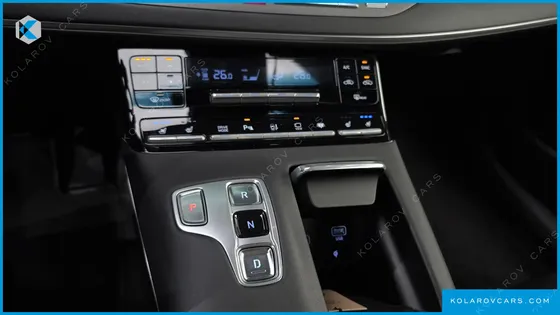 HYUNDAI GRANDEUR 3.3