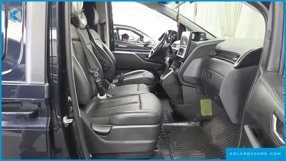 HYUNDAI STARIA L3.5 CARGO 3-SEATER