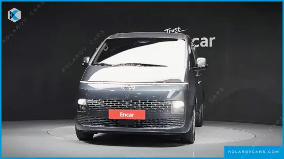 HYUNDAI STARIA CARGO 5-SEATER