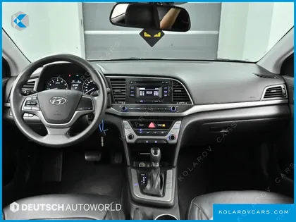 HYUNDAI ELANTRA (AVANTE) 1.6 LPI STYLE (RENTAL CAR)