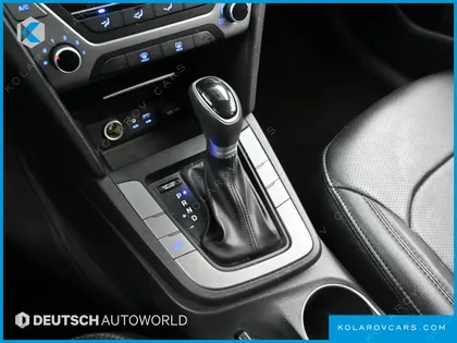 HYUNDAI ELANTRA (AVANTE) 1.6 LPI STYLE (RENTAL CAR)