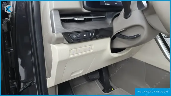 KIA CARNIVAL DIESEL 11-SEATER SIGNATURE