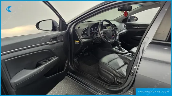 HYUNDAI ELANTRA (AVANTE) 1.6 GDI SMART