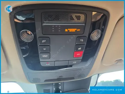 KIA CARNIVAL DIESEL 9-SEATER NOBLESSE