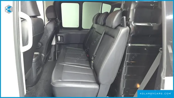 HYUNDAI STARIA CARGO 5-SEATER
