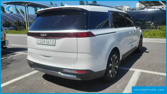 KIA CARNIVAL GASOLINE 7-SEATER SIGNATURE