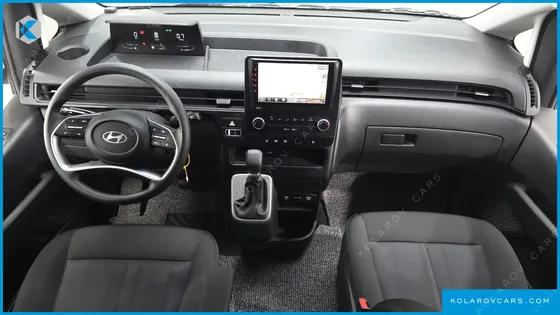 HYUNDAI STARIA CARGO 5-SEATER