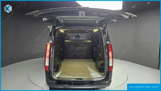 HYUNDAI STARIA CARGO 3-SEATER