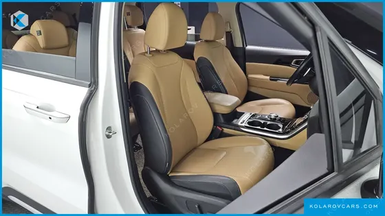 KIA CARNIVAL DIESEL 9-SEATER SIGNATURE