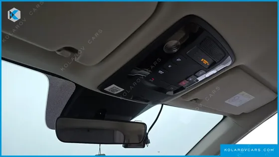 KIA CARNIVAL DIESEL 9-SEATER PRESTIGE